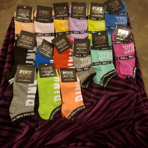 PINK Victoria's Secret Accessories - Pink socks lot of 15